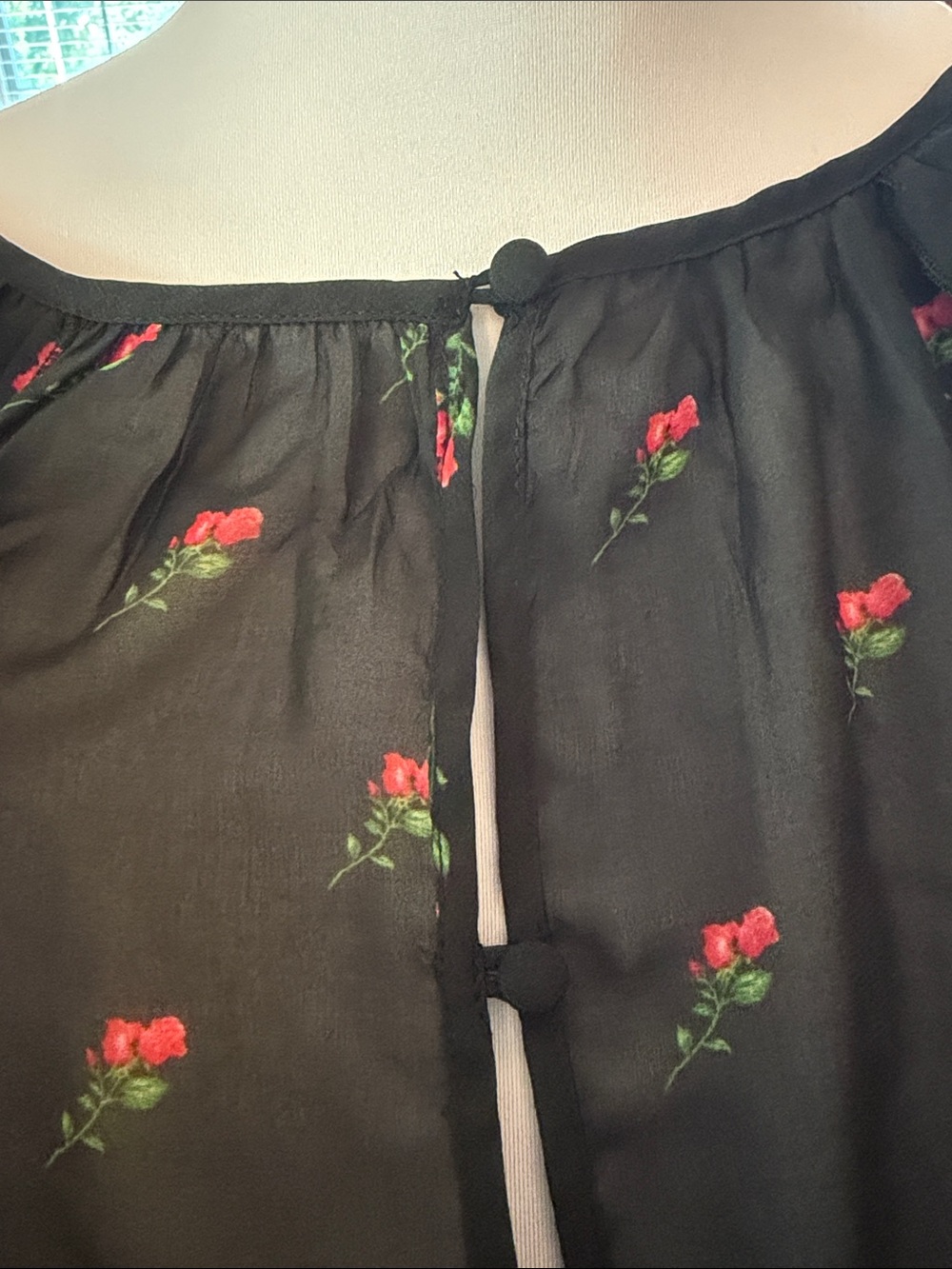 Wildfox HOST PICK! NWT Bethany Oversized Ruffle Floral Blouse - Picture 5 of 8